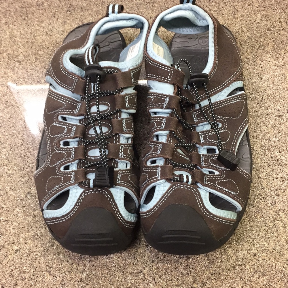 Adventureridge shoes